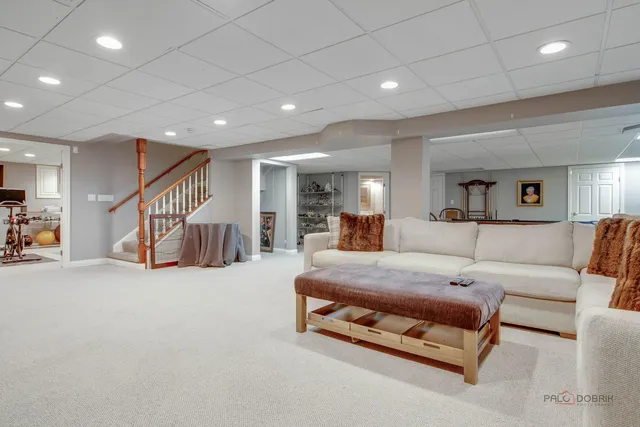 $2,700,000 | 1090 Evergreen Drive, Lake Forest, IL 60045