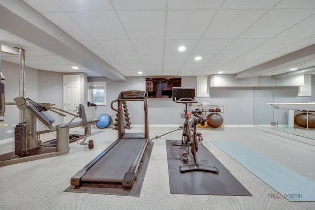 $2,700,000 | 1090 Evergreen Drive, Lake Forest, IL 60045