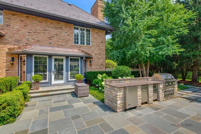 $2,700,000 | 1090 Evergreen Drive, Lake Forest, IL 60045