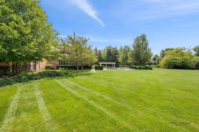 $2,700,000 | 1090 Evergreen Drive, Lake Forest, IL 60045