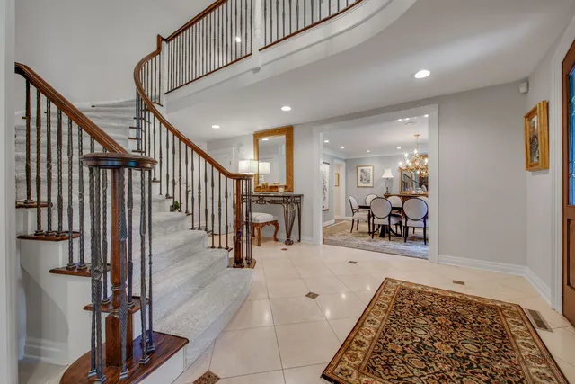 $2,700,000 | 1090 Evergreen Drive, Lake Forest, IL 60045