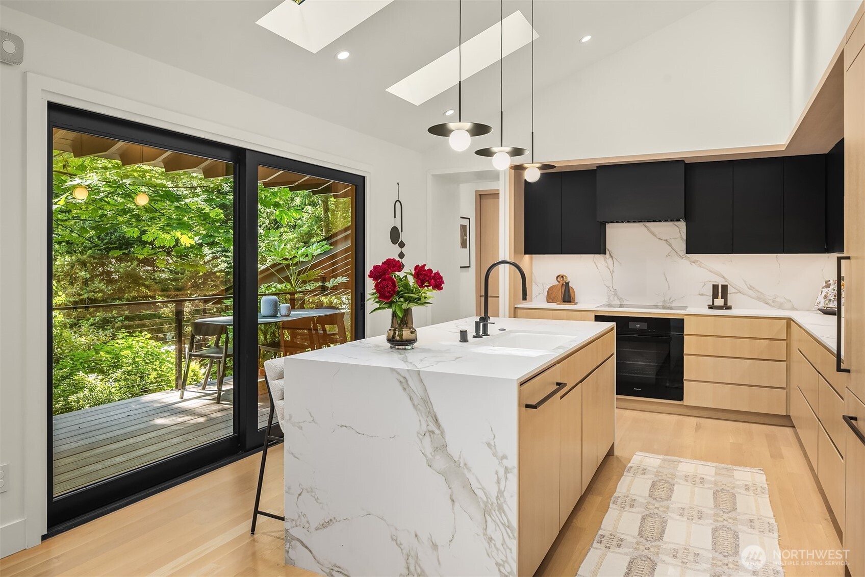5 Lindley Road Mercer Island, WA 98040 - Photo 12 of 40