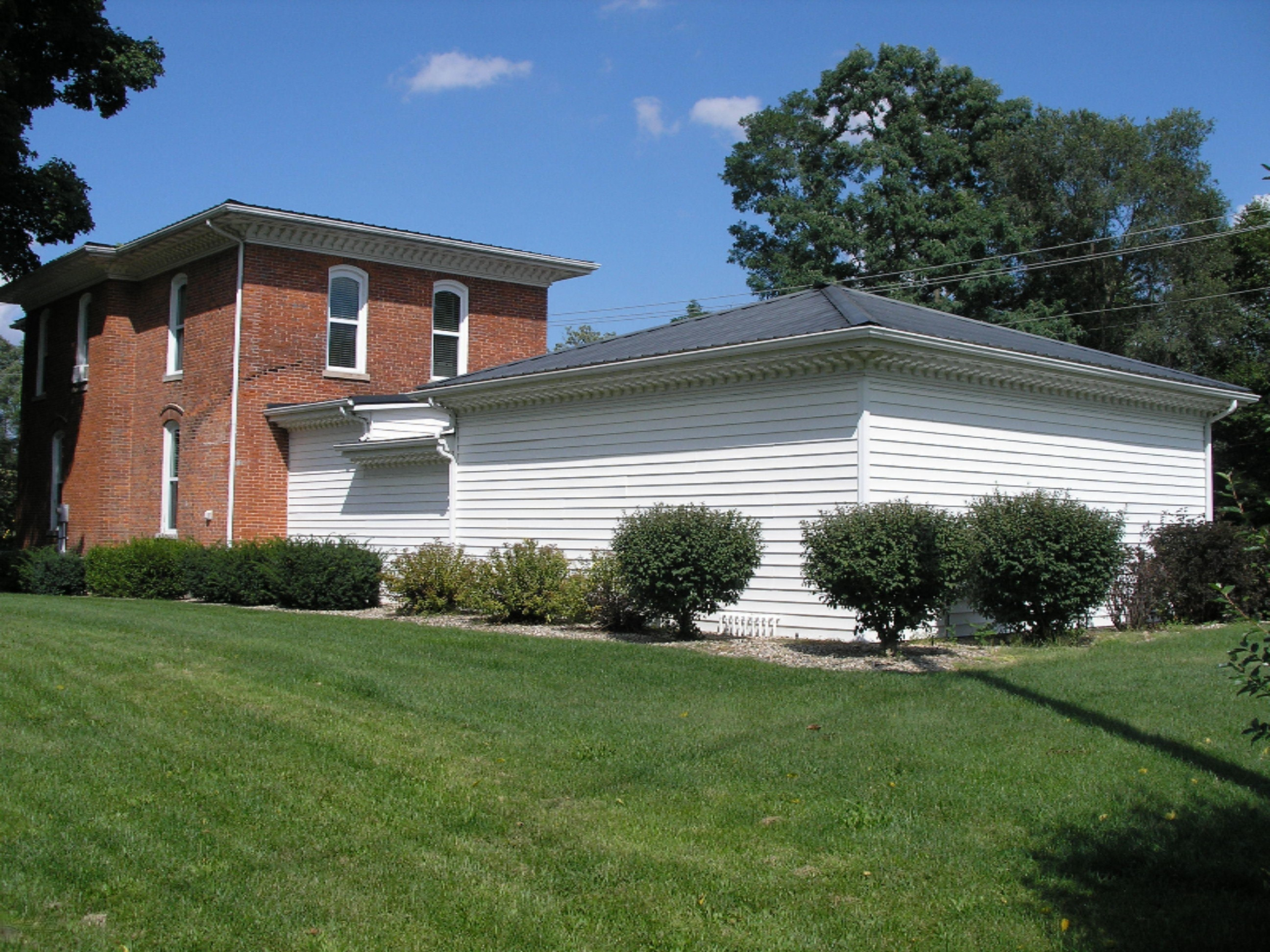 480 Centreville Road Constantine, MI 49042 - Photo 6 of 53 480 Centreville Rd 011