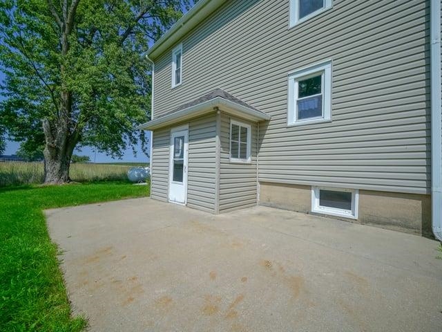 8631 Highway 38 Rochelle, IL 61068 - Photo 32 of 38 Gallery Image 32