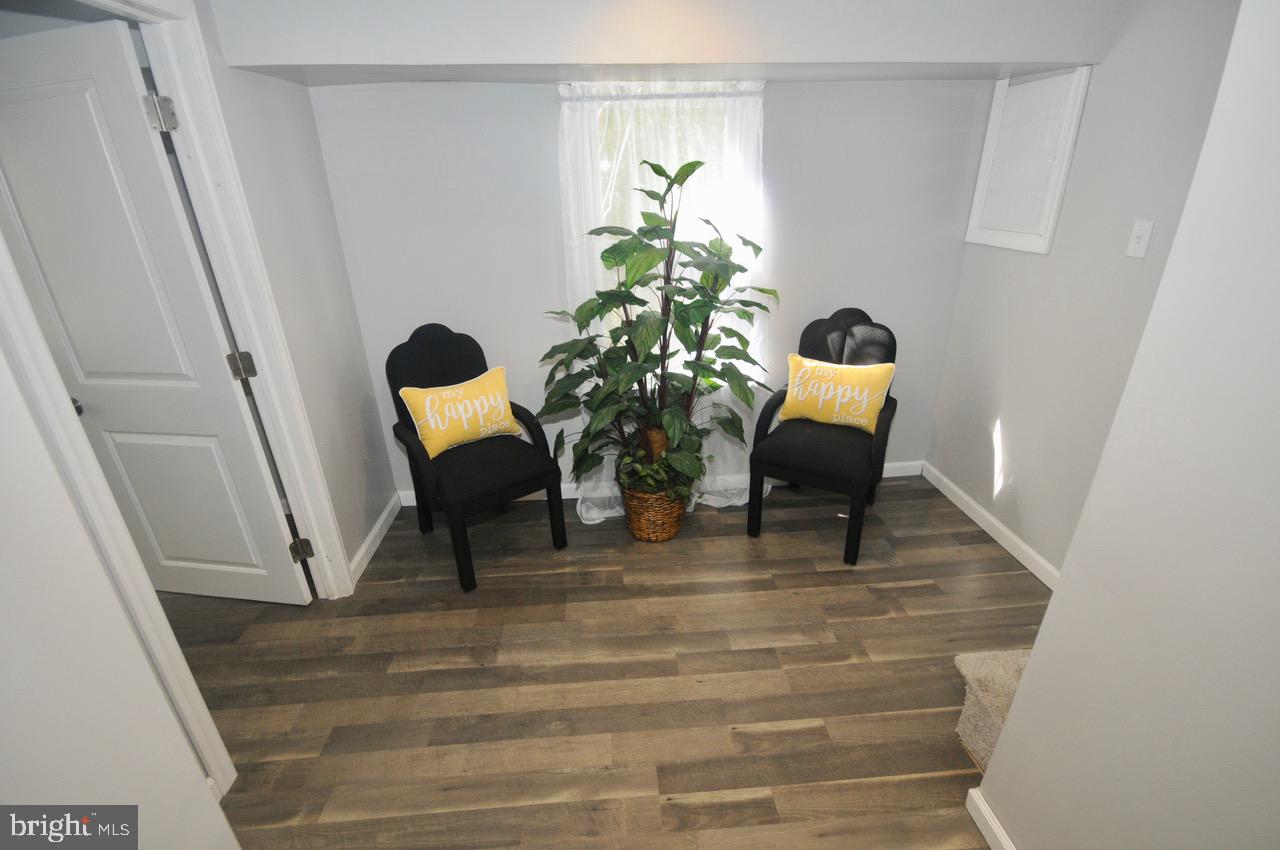 2510 Good Intent Road Woodbury, NJ 08096 - Photo 13 of 20 Downstairs Hall