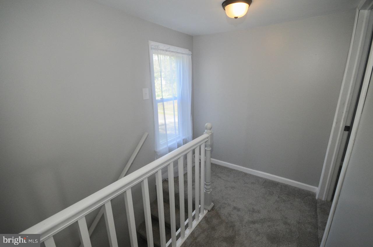 2510 Good Intent Road Woodbury, NJ 08096 - Photo 15 of 20 Upstairs Hall