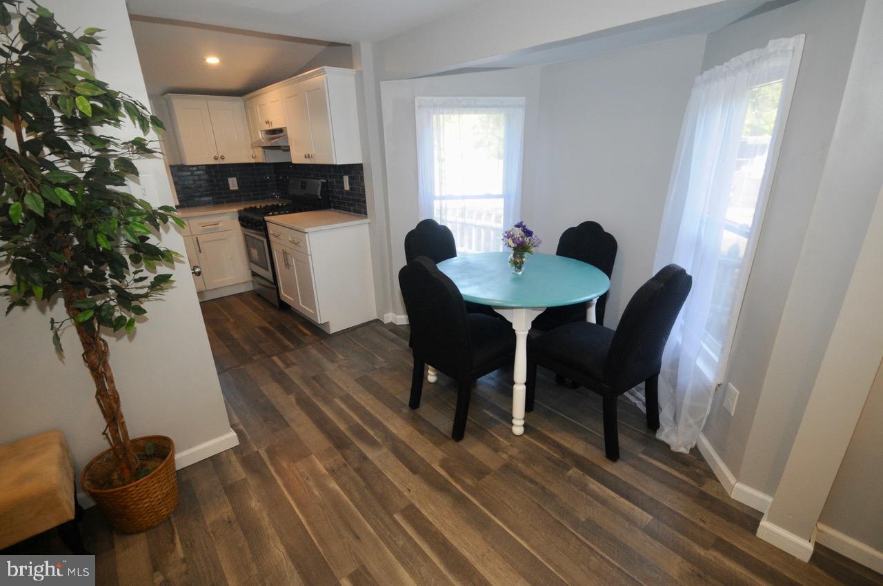 2510 Good Intent Road Woodbury, NJ 08096 - Photo 7 of 20 Breakfast Nook