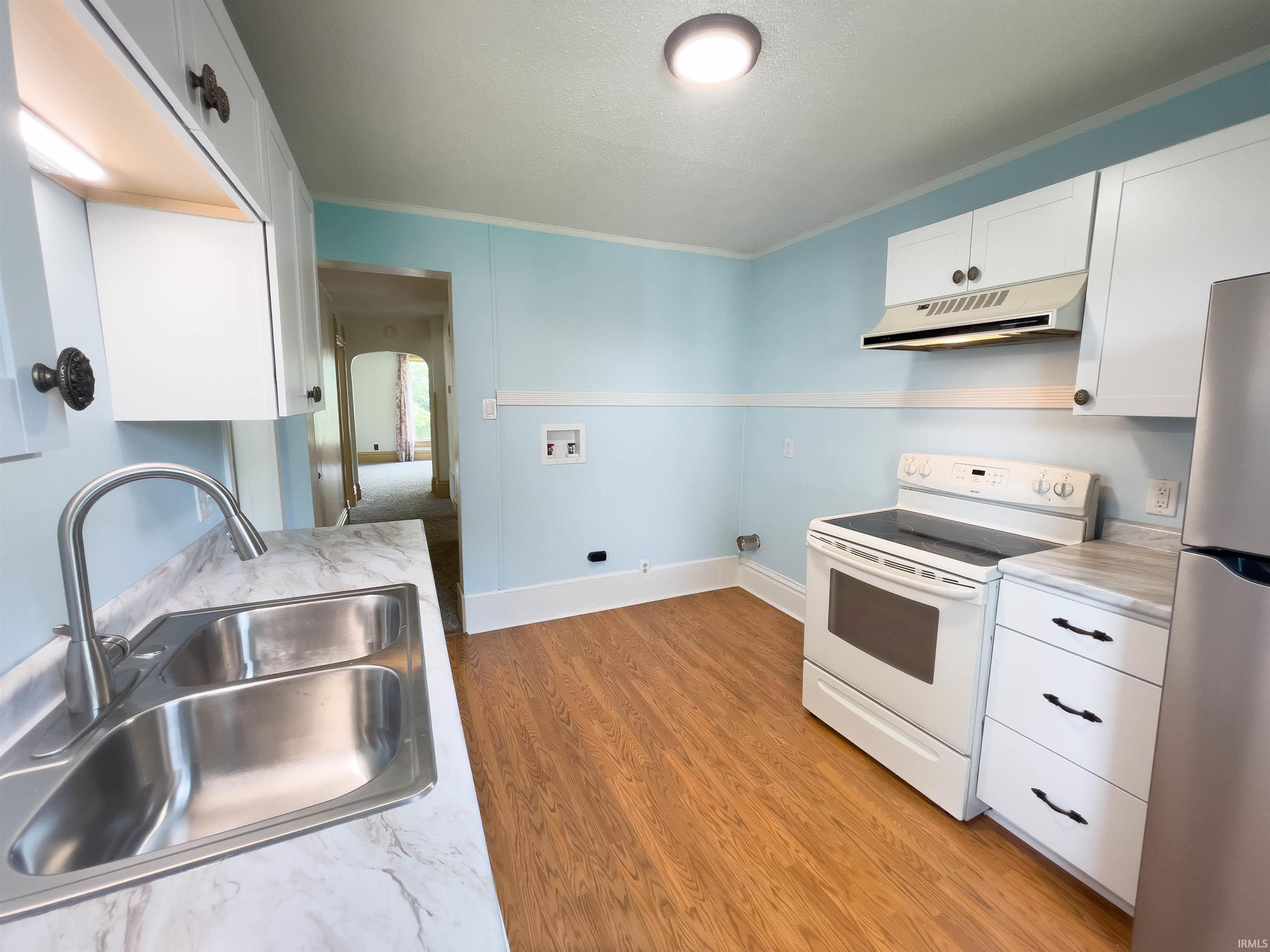 835 Columbia Avenue, Unit 2 Fort Wayne, IN 46805 - Photo 2 of 19