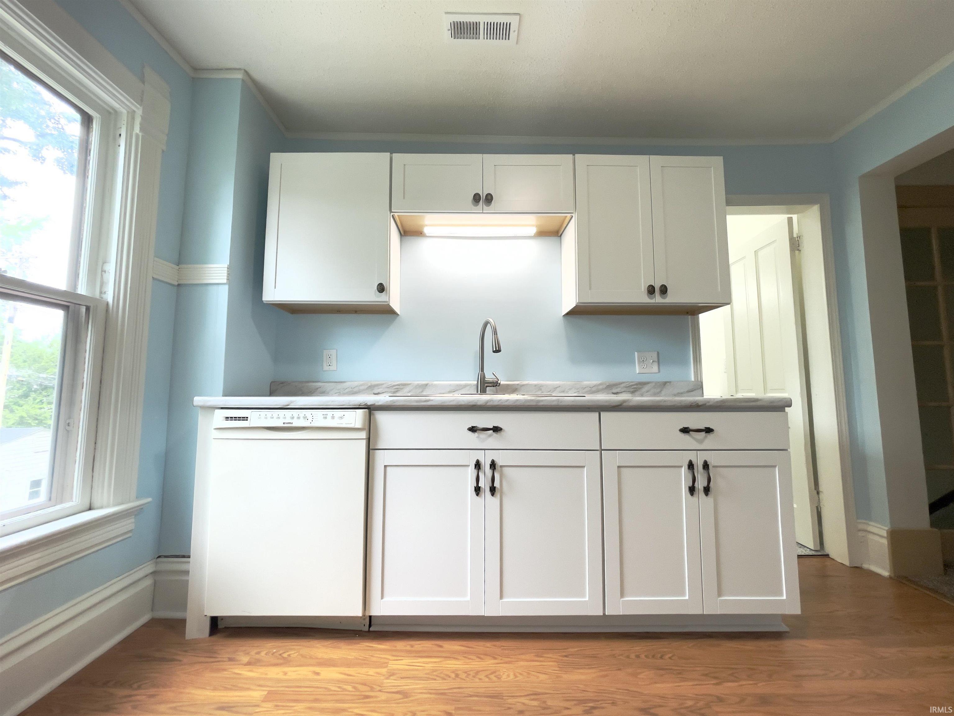 835 Columbia Avenue, Unit 2 Fort Wayne, IN 46805 - Photo 4 of 19