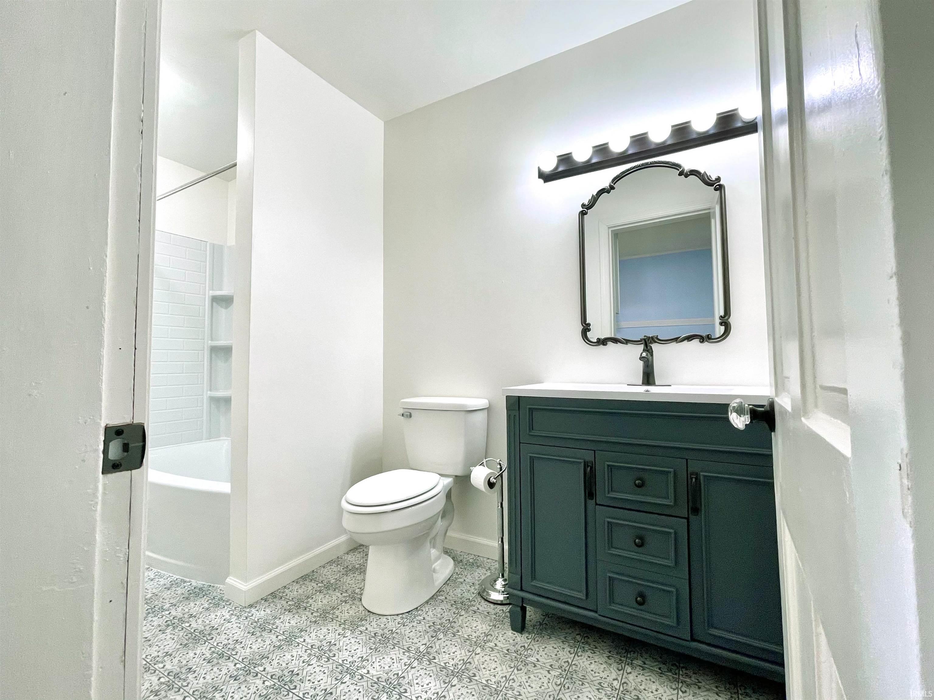 835 Columbia Avenue, Unit 2 Fort Wayne, IN 46805 - Photo 5 of 19