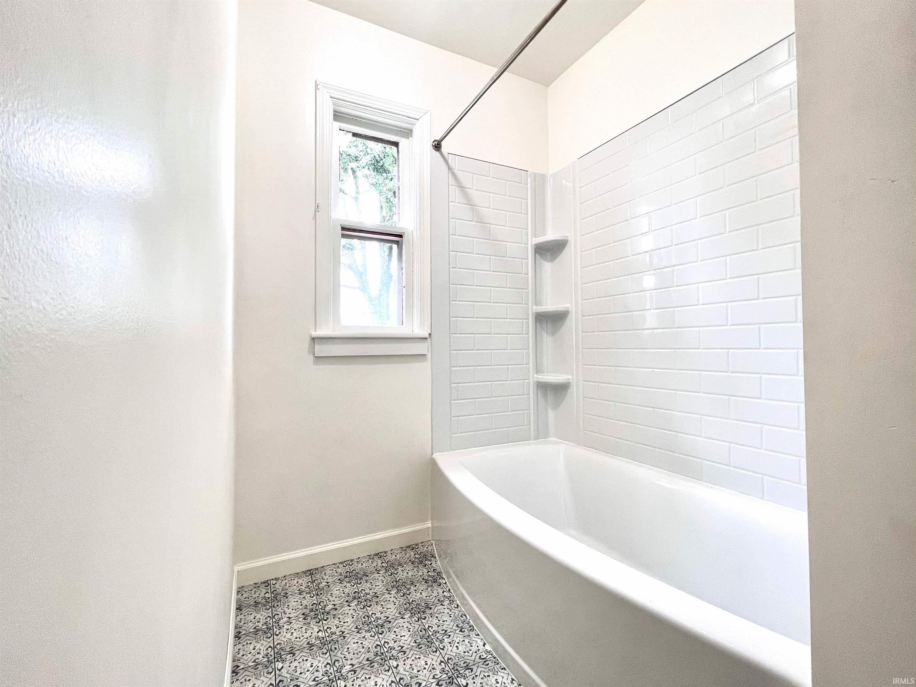 835 Columbia Avenue, Unit 2 Fort Wayne, IN 46805 - Photo 6 of 19