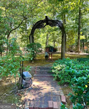 $2,040 | 2560 Wood Valley Drive, East Point, GA 30344