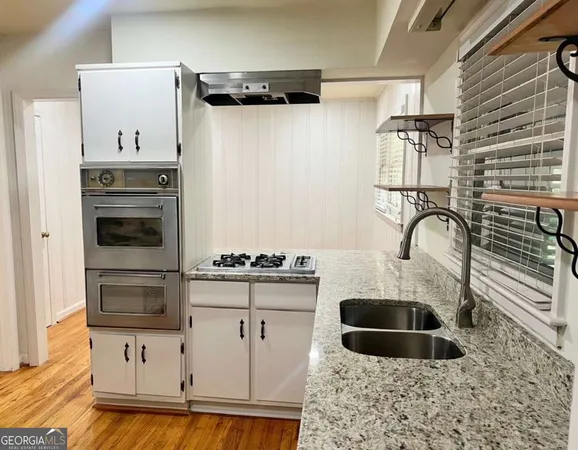 $2,040 | 2560 Wood Valley Drive, East Point, GA 30344