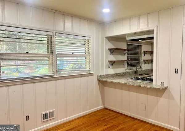 $2,040 | 2560 Wood Valley Drive, East Point, GA 30344