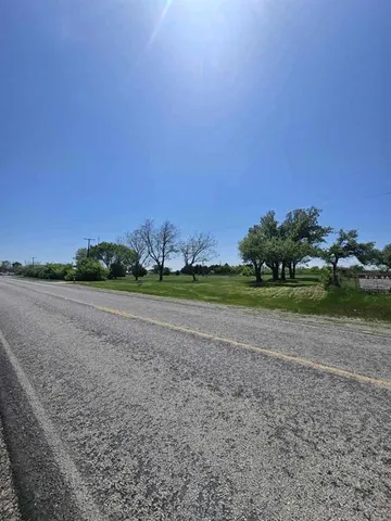 $145,500 | 1282 Highway 101, Bowie, TX 76230
