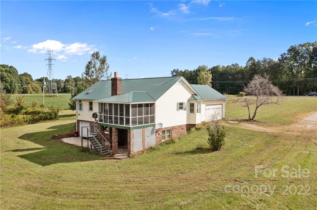 16589 Cool Springs Road Cleveland, NC 27013 - Photo 8 of 41 Gallery Image 8