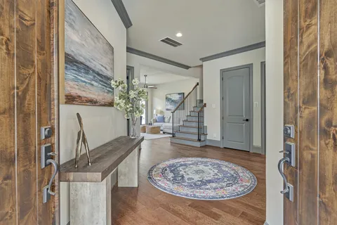 $1,395,000 | 42 Secluded Trail, The Woodlands, TX 77380