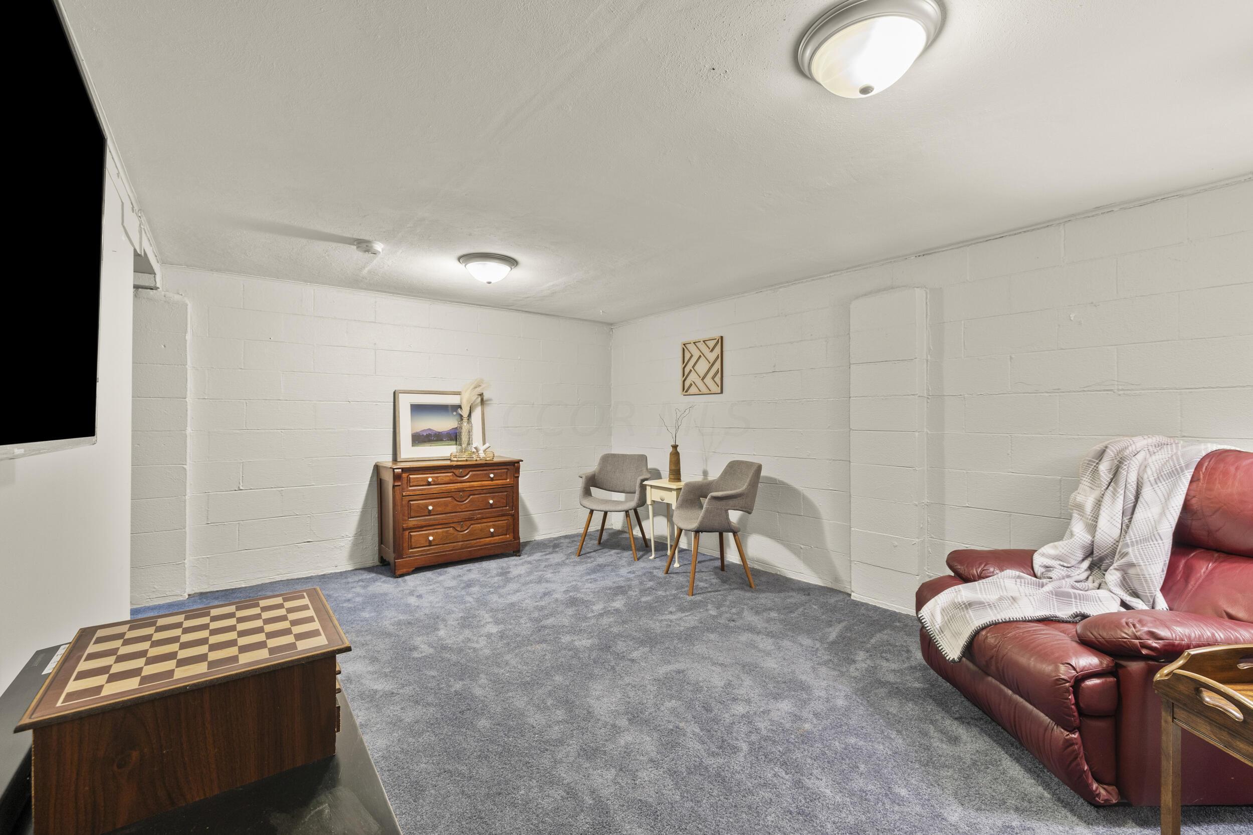 5672 Norcross Road Columbus, OH 43229 - Photo 27 of 38 27_finished basement 03