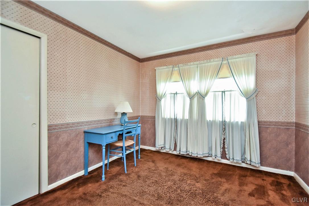 2051 Hopewell Road Bethlehem, PA 18017 - Photo 28 of 41 Gallery Image 28