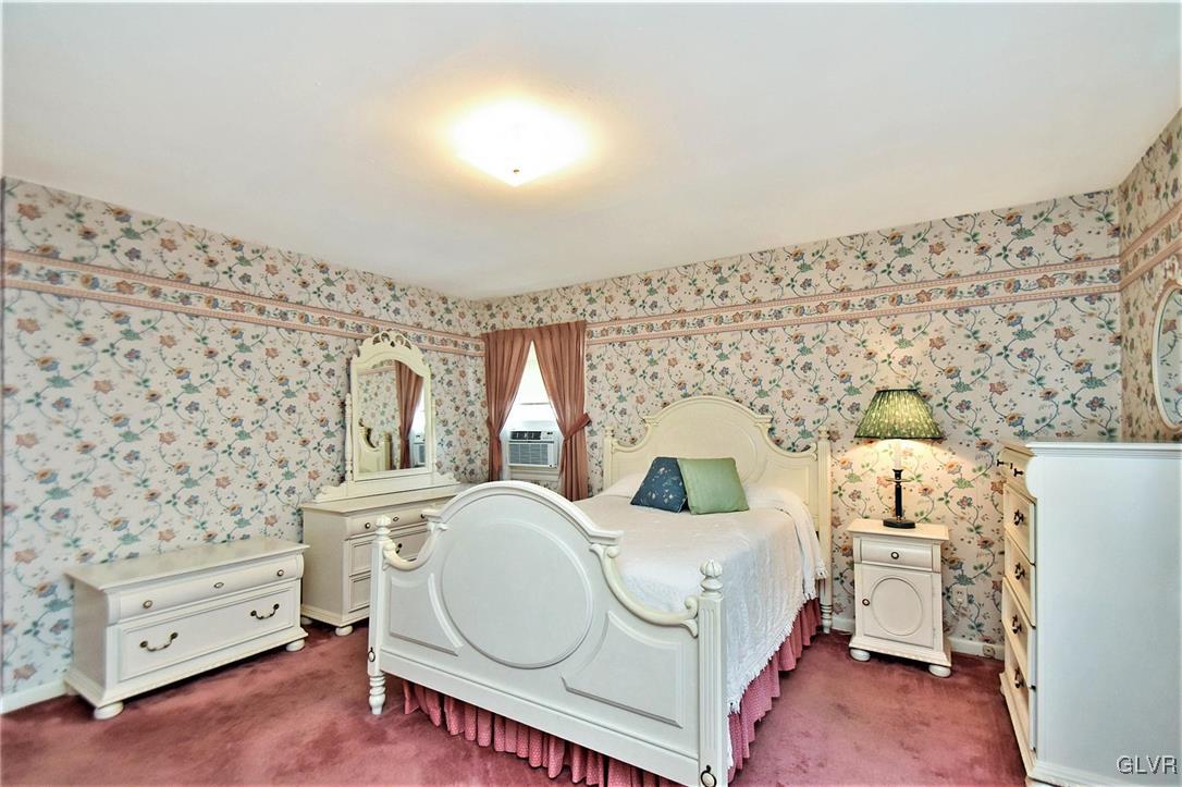 2051 Hopewell Road Bethlehem, PA 18017 - Photo 31 of 41 Gallery Image 31