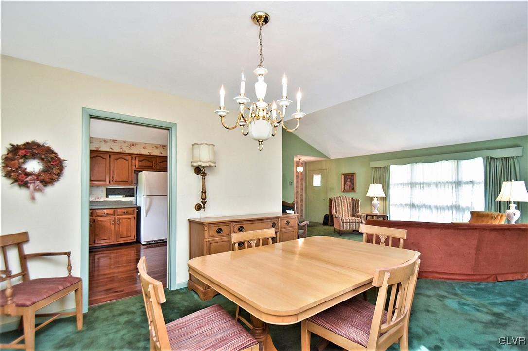 2051 Hopewell Road Bethlehem, PA 18017 - Photo 9 of 41 Gallery Image 9