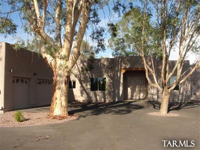 1045 West Panorama Road Tucson, AZ 85704 - Photo 1 of 11 Gallery Image 1