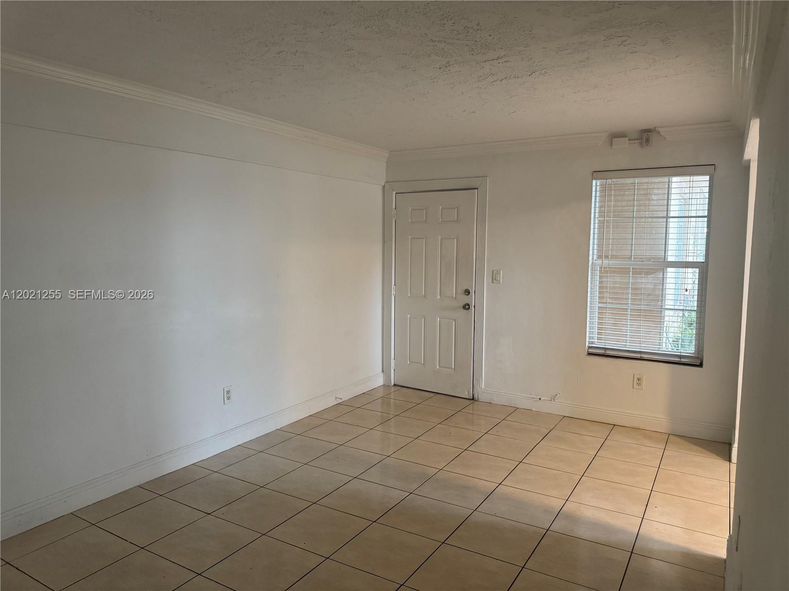 11 Southwest 32nd Avenue, Unit 1 Miami, FL 33135 - Photo 5 of 12