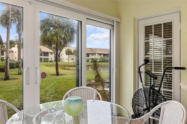 $259,000 | 380 3 Lakes Lane, Unit E, Venice, FL 34285