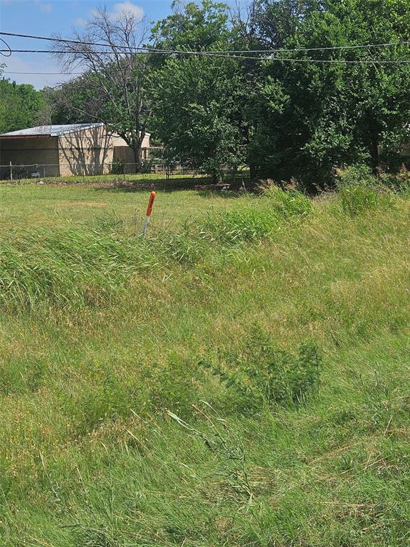 513 South Main Street Springtown, TX 76082 - Photo 6 of 10