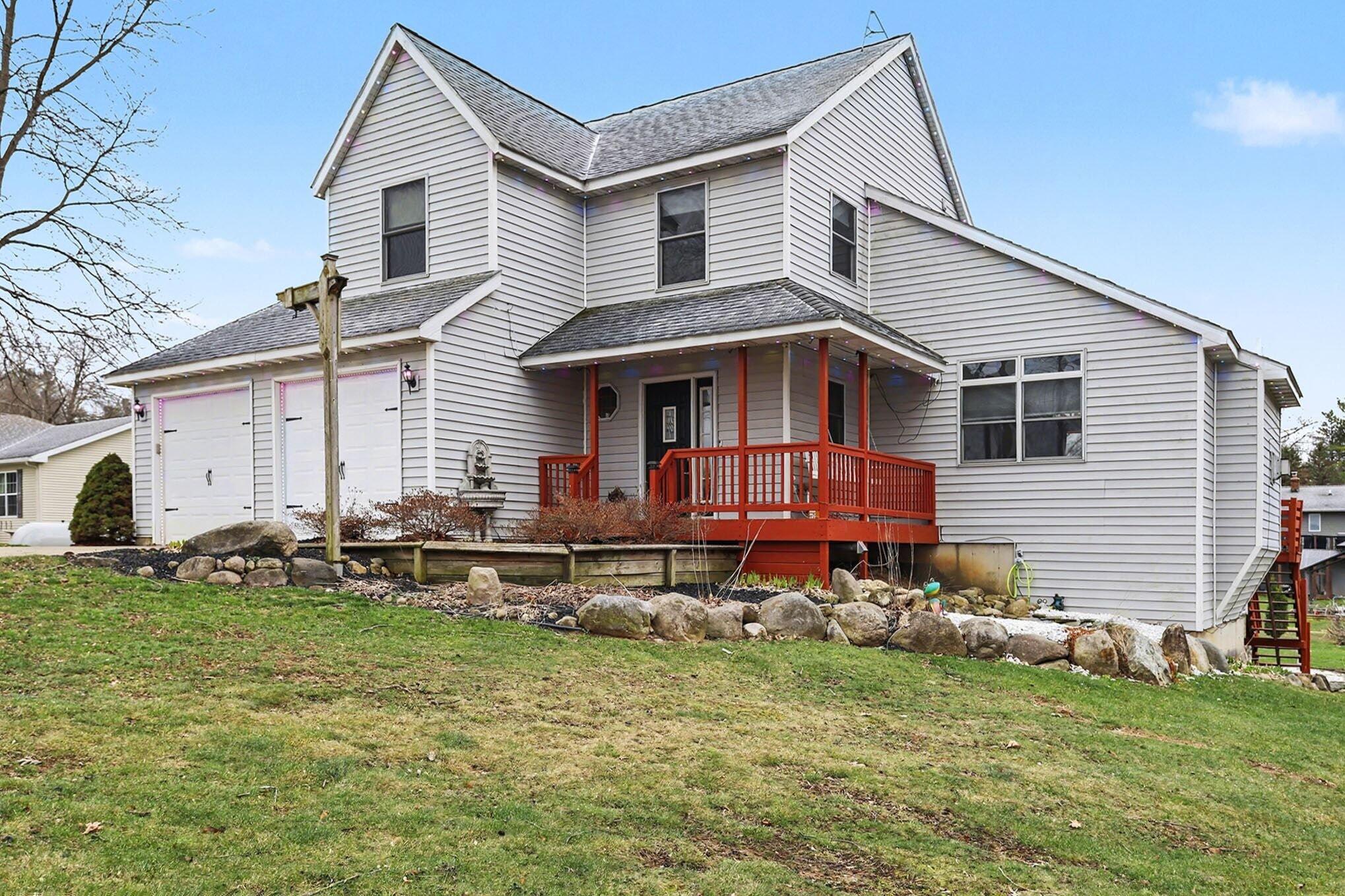 10881 Hoffman Road Three Rivers, MI 49093 - Photo 1 of 49 003_file_8811