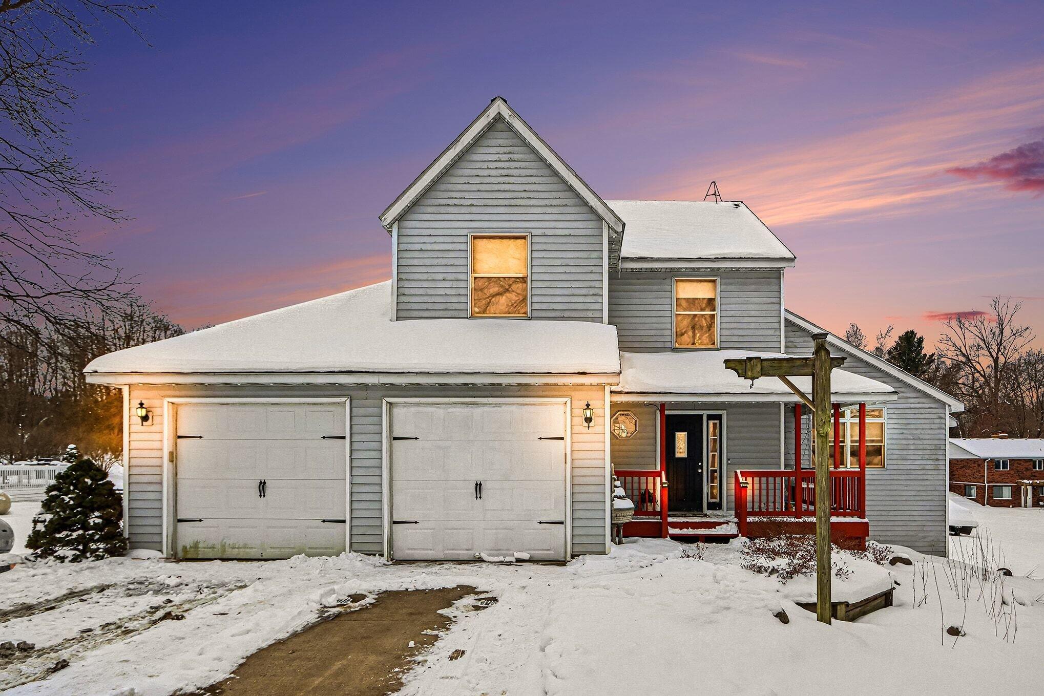 10881 Hoffman Road Three Rivers, MI 49093 - Photo 2 of 48 001_file_9257