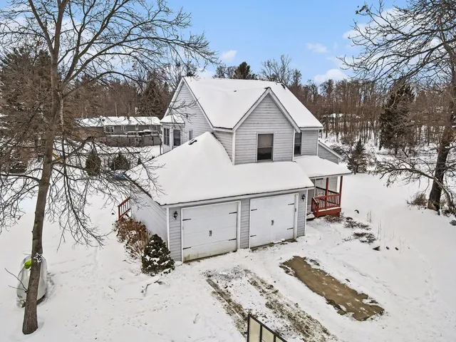 $499,000 | 10881 Hoffman Road, Three Rivers, MI 49093
