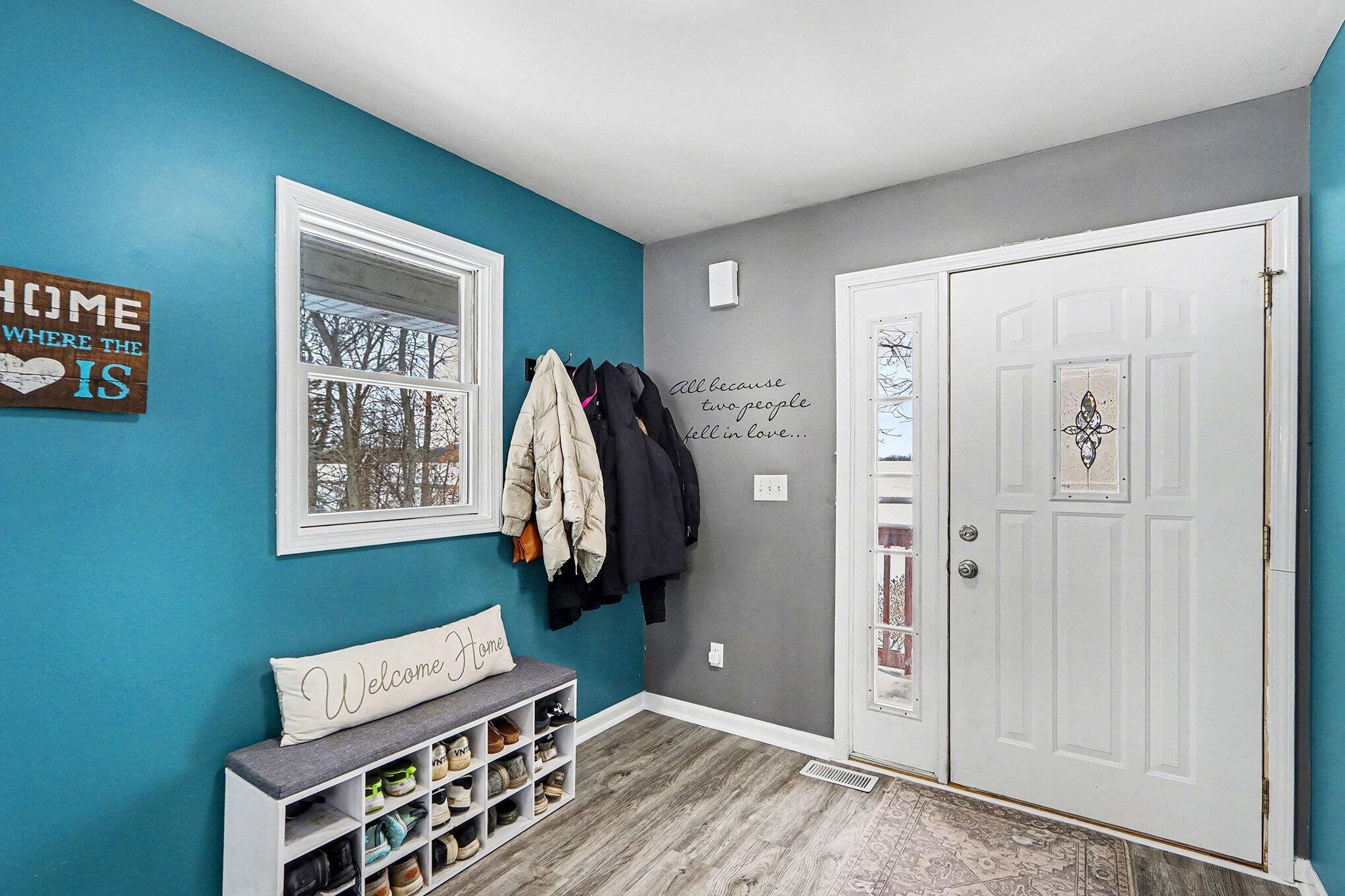 10881 Hoffman Road Three Rivers, MI 49093 - Photo 4 of 47 003_file_3091