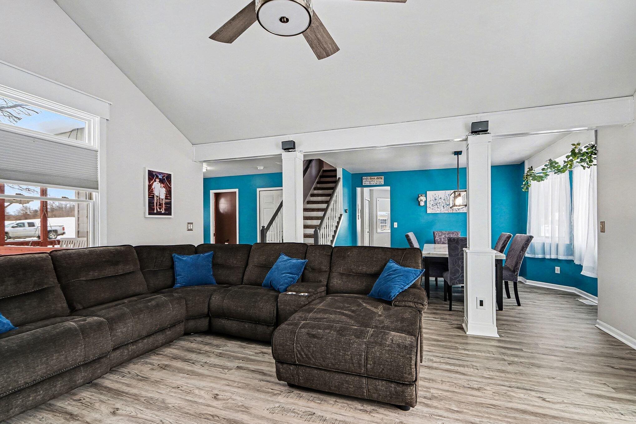 10881 Hoffman Road Three Rivers, MI 49093 - Photo 5 of 47 004_file_9589