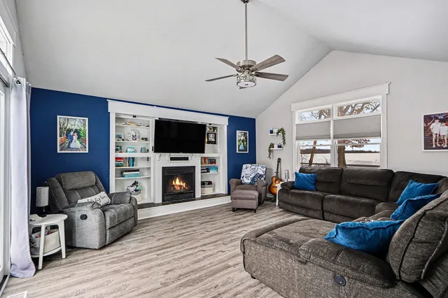 $499,000 | 10881 Hoffman Road, Three Rivers, MI 49093