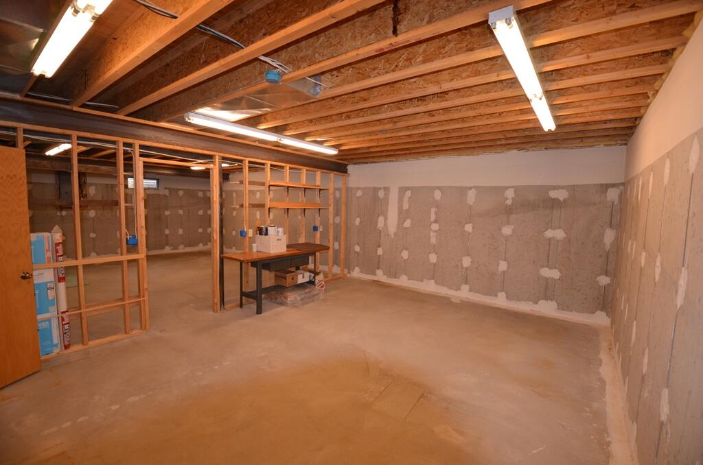 1670 Turtle Mound Lane Whitewater, WI 53190 - Photo 47 of 59 Storage 2