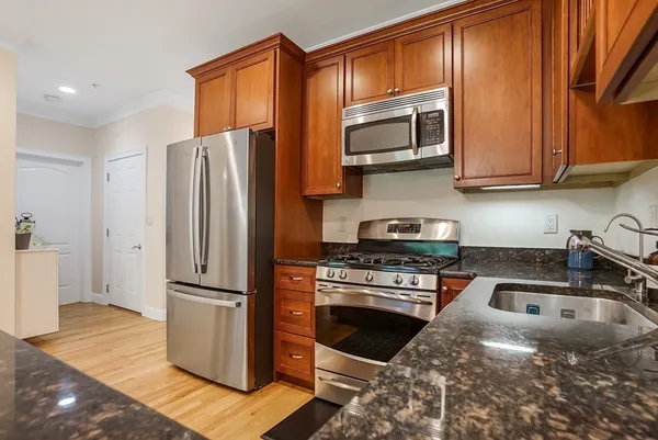 $765,000 | 13 Junction Lane, Unit 13, Hamilton, MA 01982