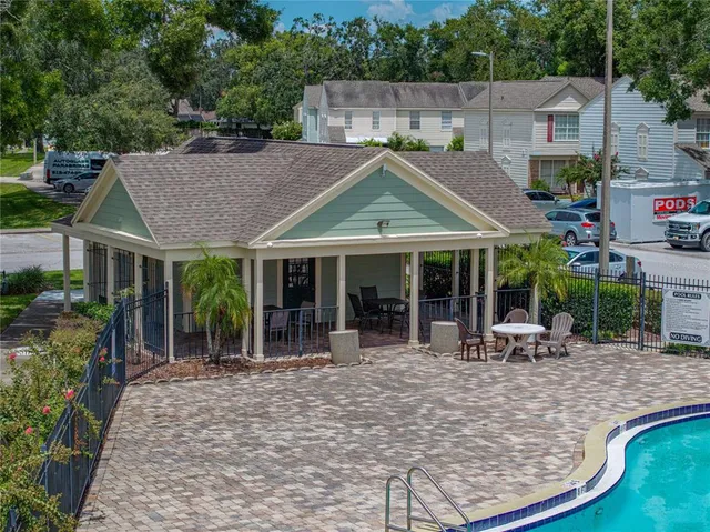 $2,100 | 1816 Mill Run Circle, Tampa, FL 33613