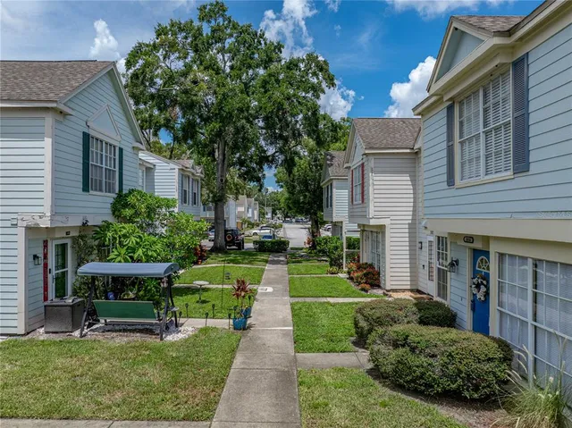 $2,100 | 1816 Mill Run Circle, Tampa, FL 33613