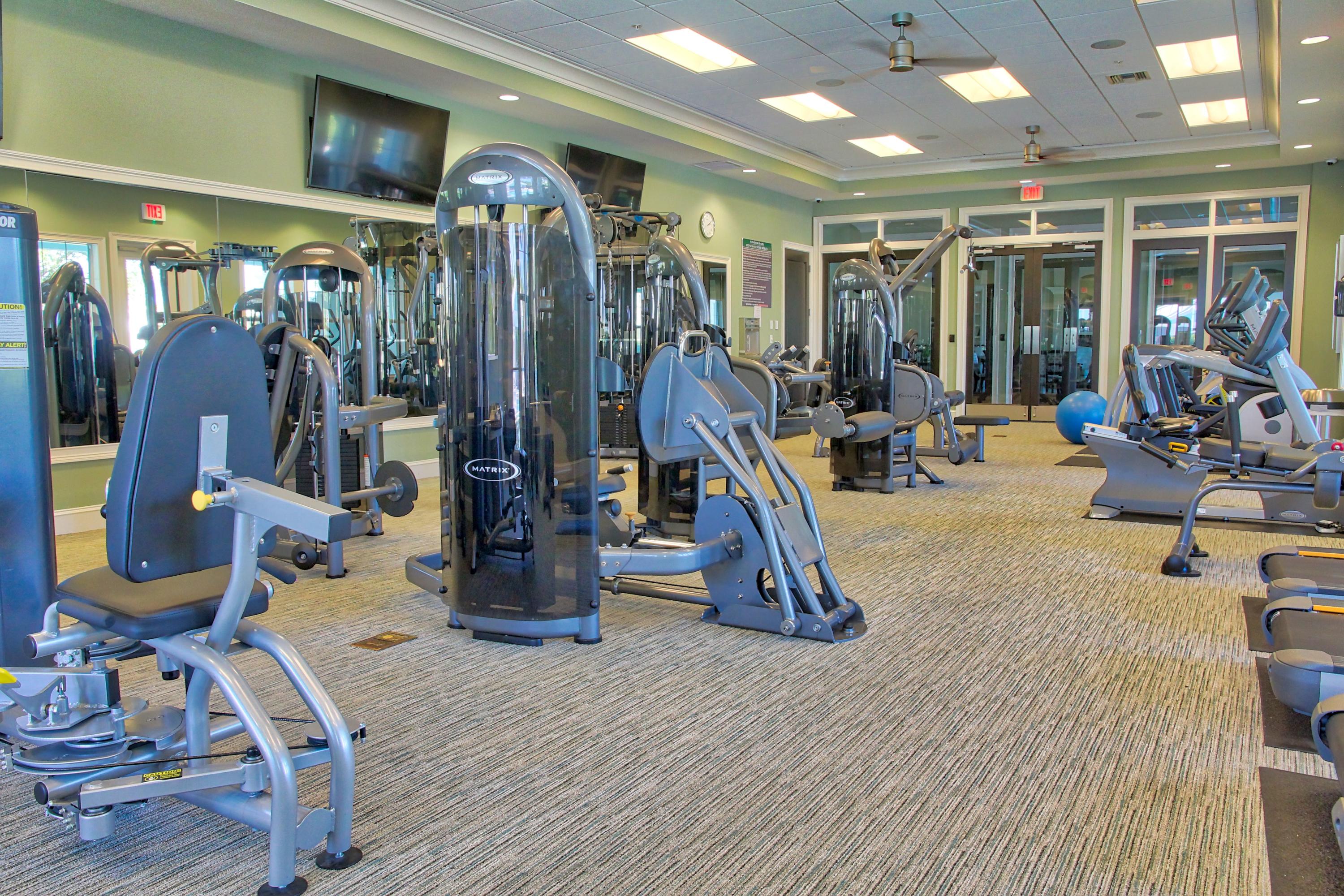 2758 Avalon Way Jupiter, FL 33458 - Photo 50 of 51 a view of a room with gym equipment