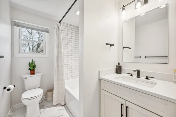$570,000 | 399 Green Lane, Ewing, NJ 08638