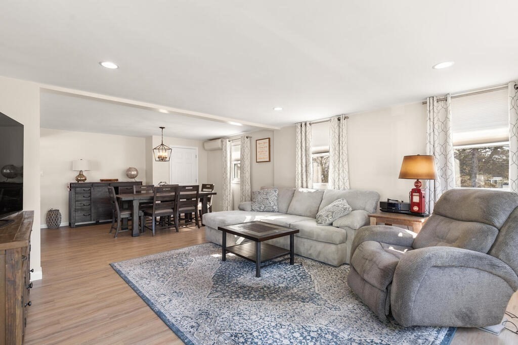 14 Spring Avenue, Unit A Wakefield, MA 01880 - Photo 14 of 32 Gallery Image 14
