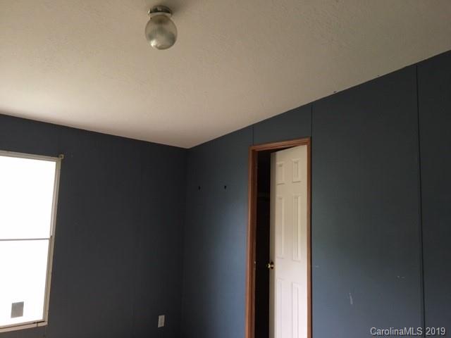 1241 Null Road Lincolnton, NC 28092 - Photo 5 of 8 Gallery Image 5