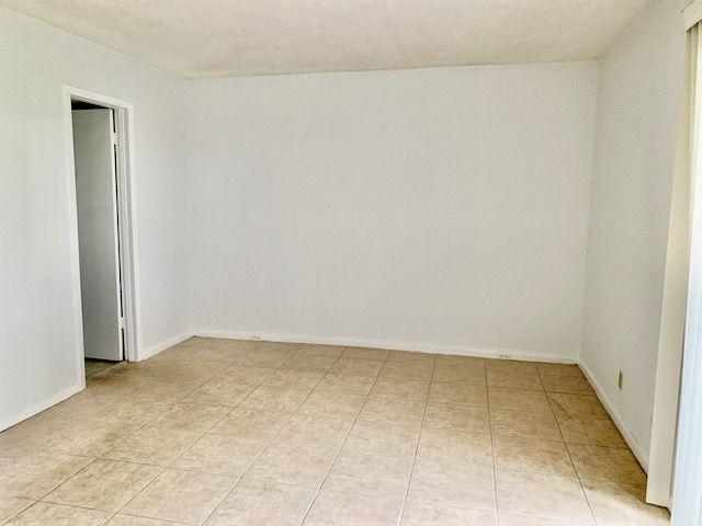 55 Mansfield B, Unit 55 Boca Raton, FL 33434 - Photo 7 of 19 a view of room