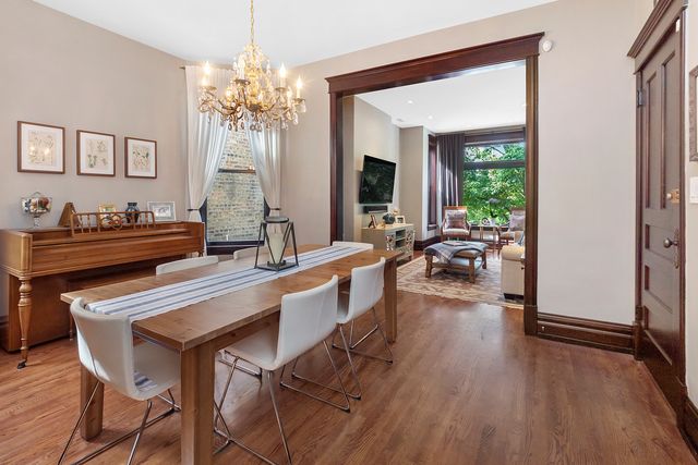 $505,000 | 3855 North Greenview Avenue, Unit 2A, Chicago, IL 60613