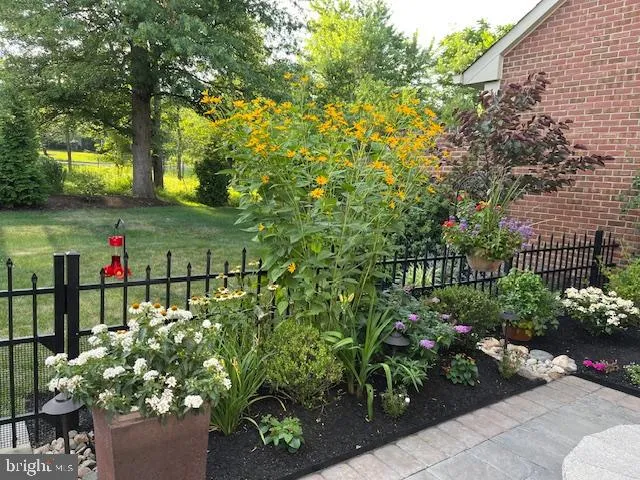 $1,349,700 | 35 Rittenhouse Circle, Newtown, PA 18940