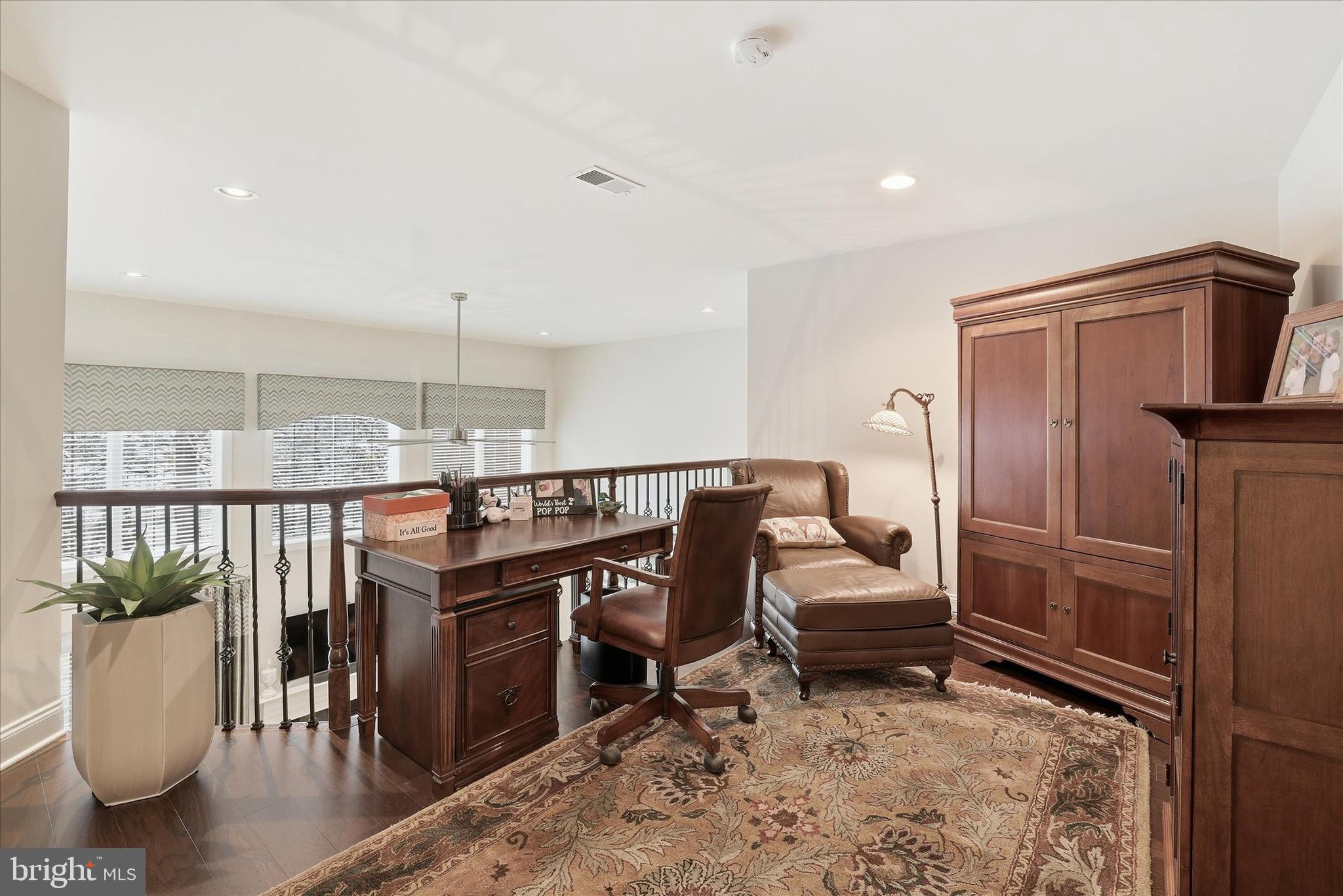 35 Rittenhouse Circle Newtown, PA 18940 - Photo 53 of 72 Loft Area With Custom Railing Overlooking F/R