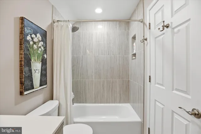 $1,349,700 | 35 Rittenhouse Circle, Newtown, PA 18940