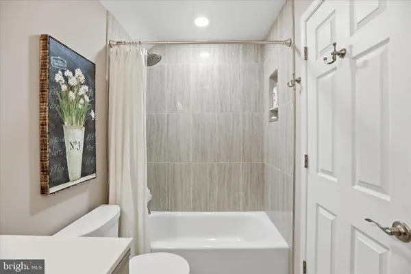 $1,349,700 | 35 Rittenhouse Circle, Newtown, PA 18940
