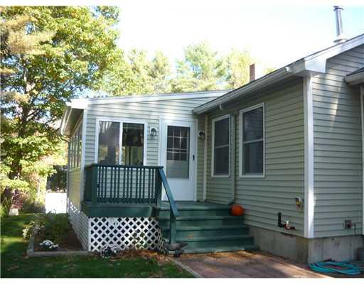 69 Sanders Road Woolwich, ME 04579 - Photo 4 of 14 Exterior Front. Side door entry to 4...